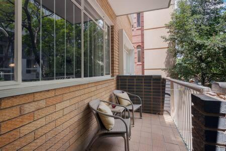 Modern Apartment In Rosebank Γιοχάνεσμπουργκ Εξωτερικό φωτογραφία